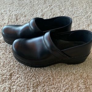 Dansko professional black clogs size 41